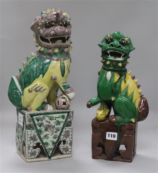 A large Chinese porcelain yellow Dog of Fo and a later green example